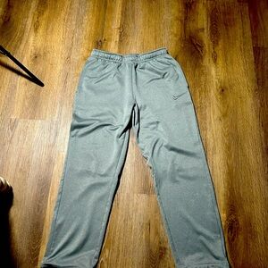 Grey Nike Sweatpants Therma Fit